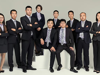 专业打造律师团队专属西服，提供优质团队工作服定制服务
